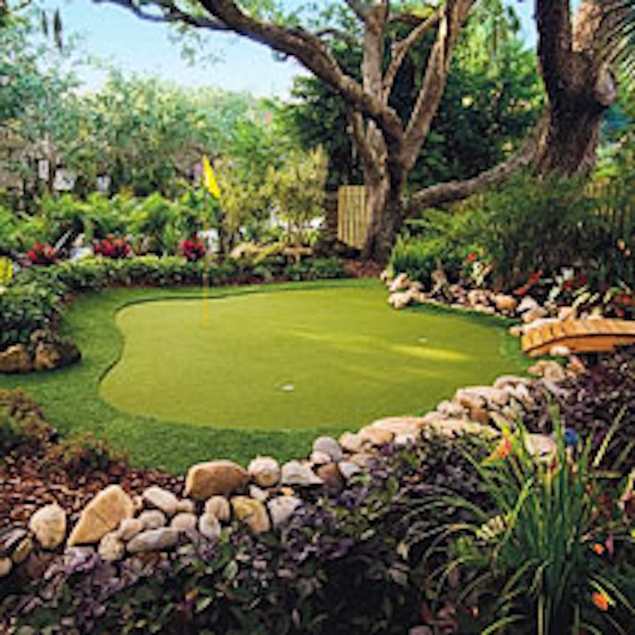 Total Putting Green System