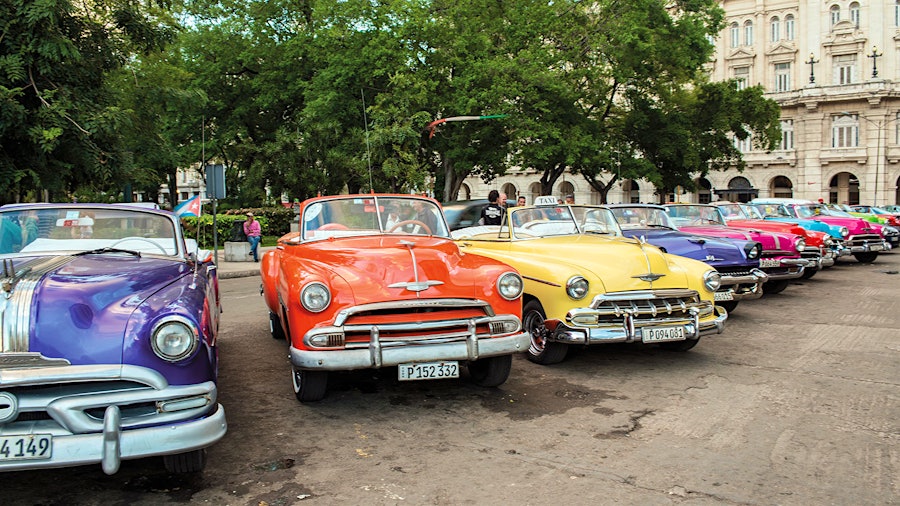 Cuba's Classic Car Détente
