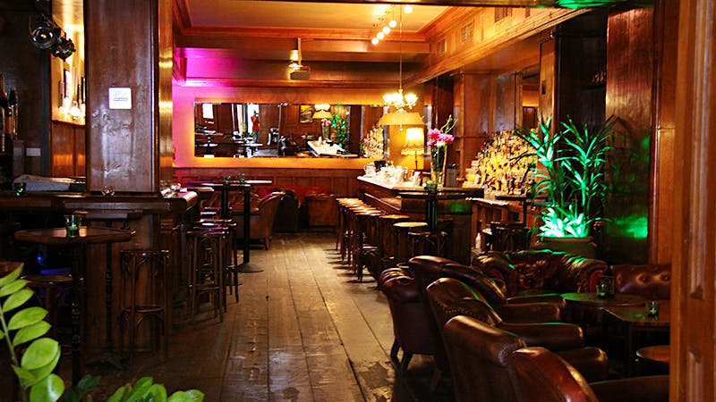 Where To Smoke: Kruger's American Bar, Vienna, Austria