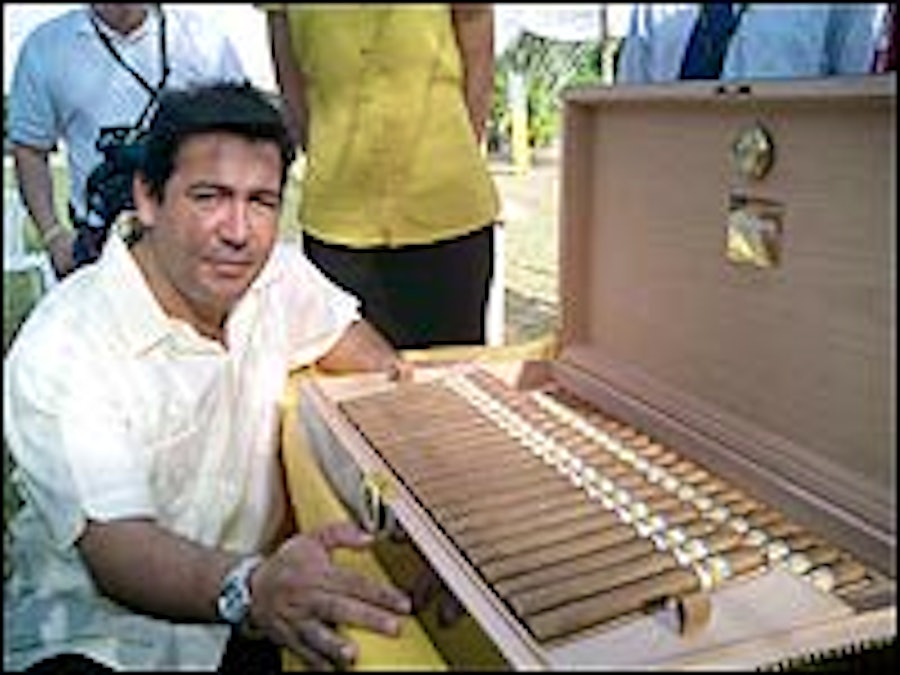 Havana Corner: Cohiba's 40th Anniversary Smoke Revealed