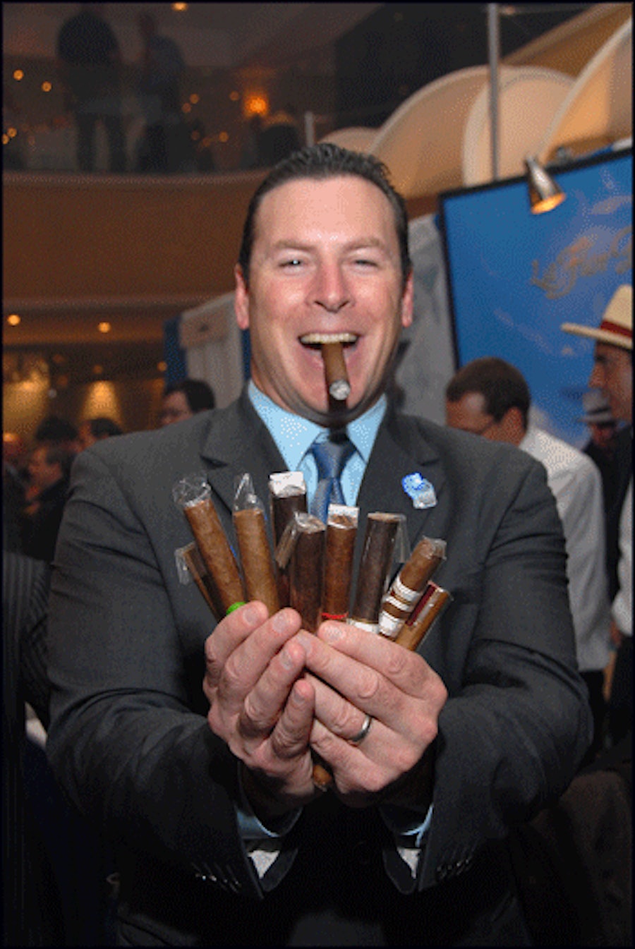 Big Smoke, Big Apple Cigar Aficionado