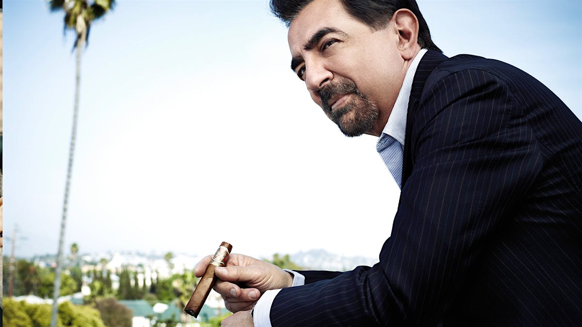 Joe Mantegna July/August 2011