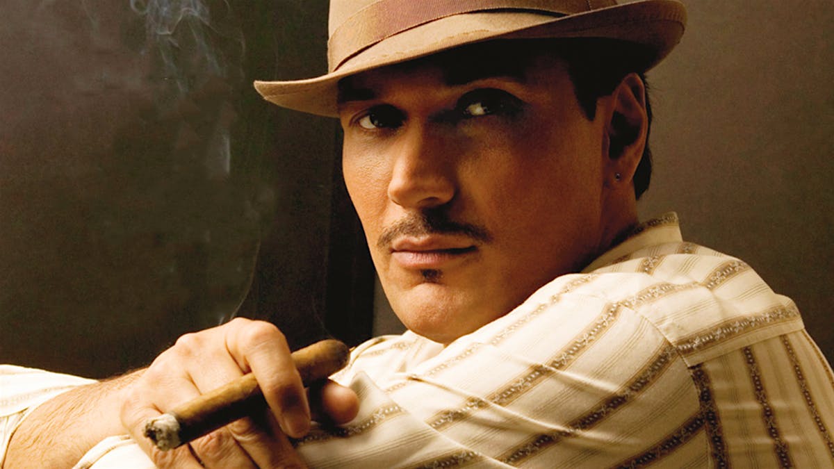 Jimmy Smits May/June 2005