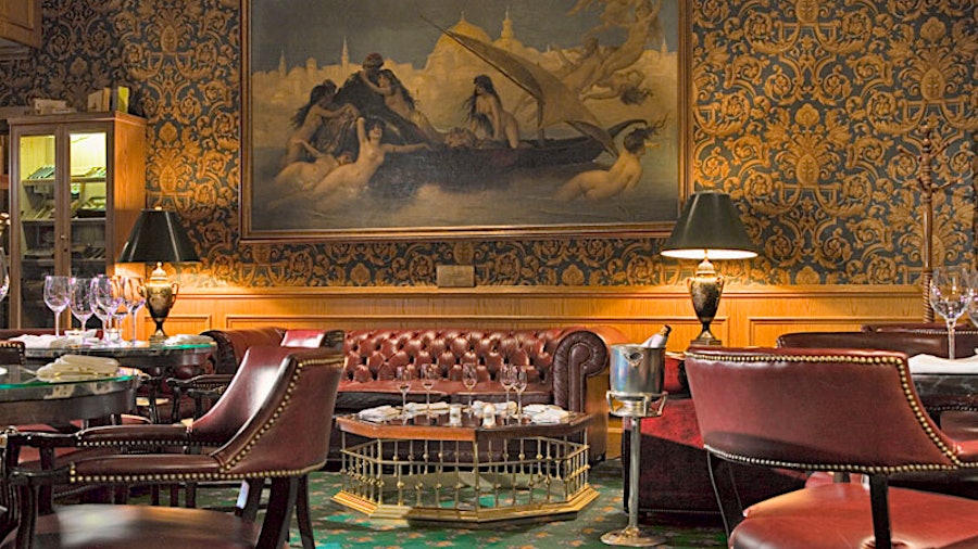Review: Churchill Bar, The Brown Palace Hotel, Denver, Colorado