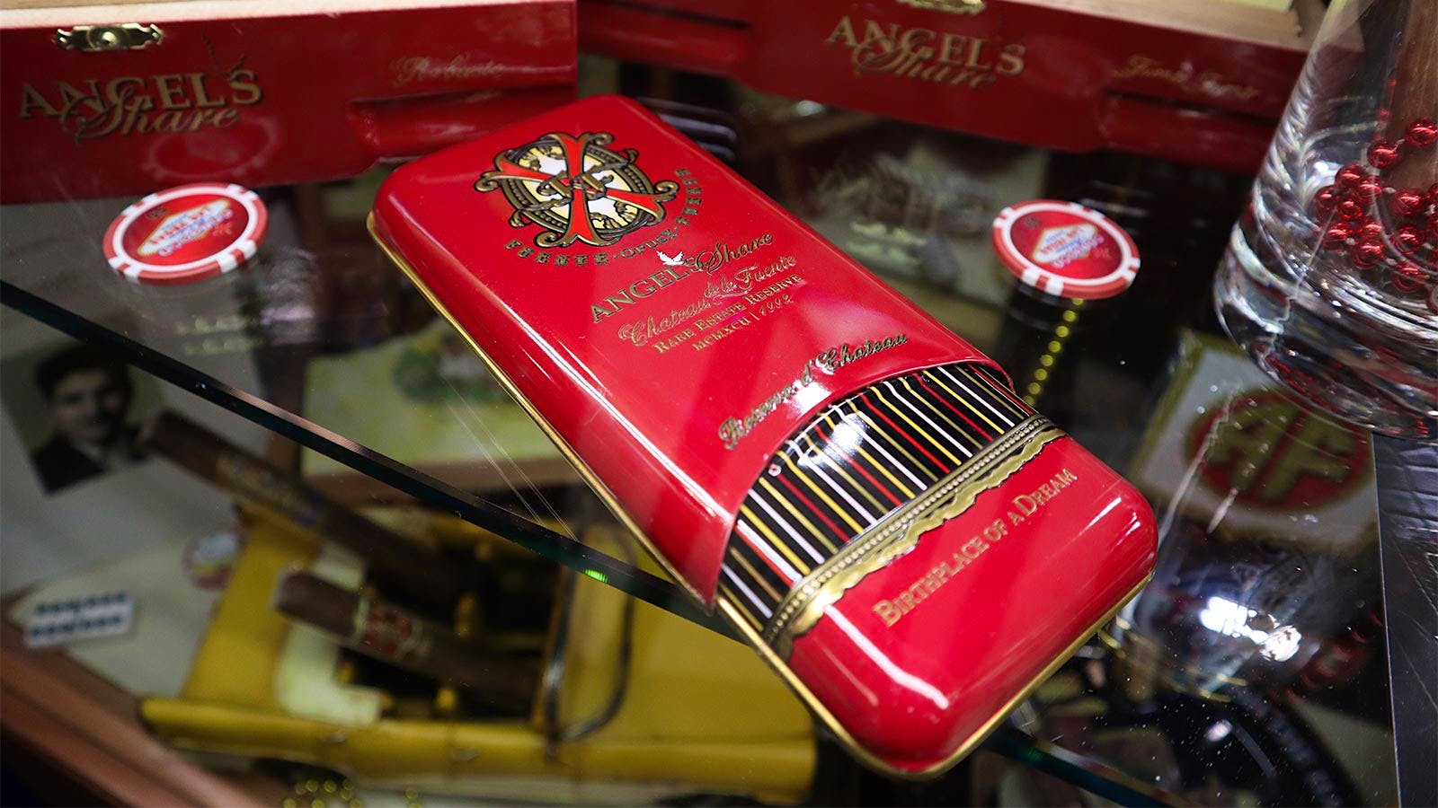 Fuente Fuente OpusX Angel’s Share glossy tin