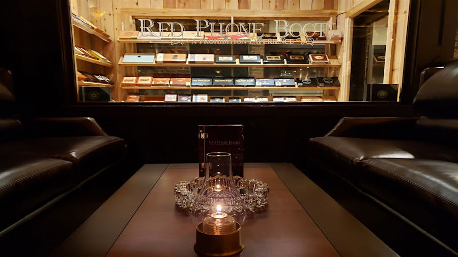 Boston Cigar Shop Turns 150