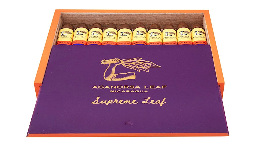 Aganorsa Leaf Adds New Sizes to Supreme Leaf and Aniversario Maduro Brands
