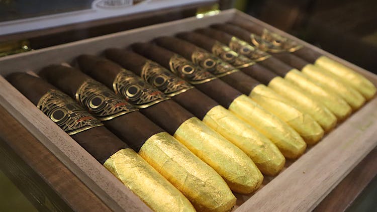 Luciano Cigars And Dalay Zigarren Collaborate On New Cigars