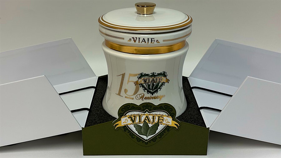 Viaje Revisits Its 15th Anniversary With Celebratory Jar