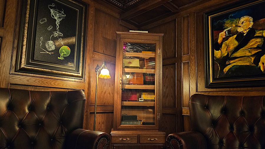 Ernie Holmberg Cigar Room