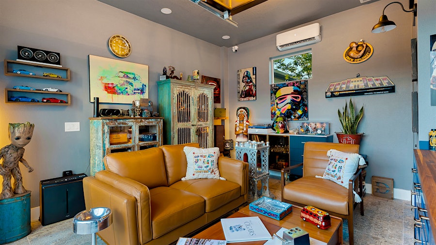 Manuel Delgado Cigar Room