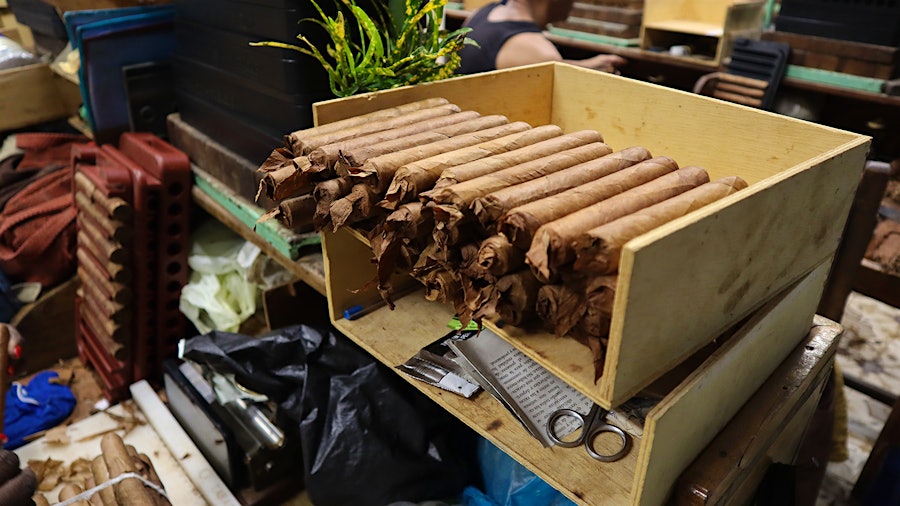 H. Upmann Walking Tour