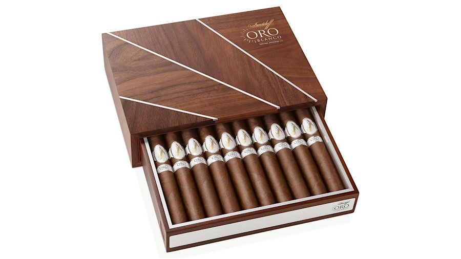 Davidoff Oro Blanco Special Reserve 111 Years