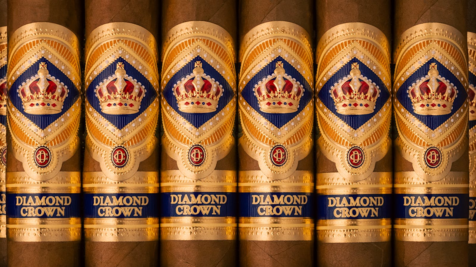 Diamond Crown Gets A New Size And New Look | Cigar Aficionado