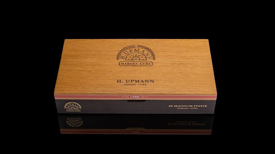 H. Upmann Magnum Finite