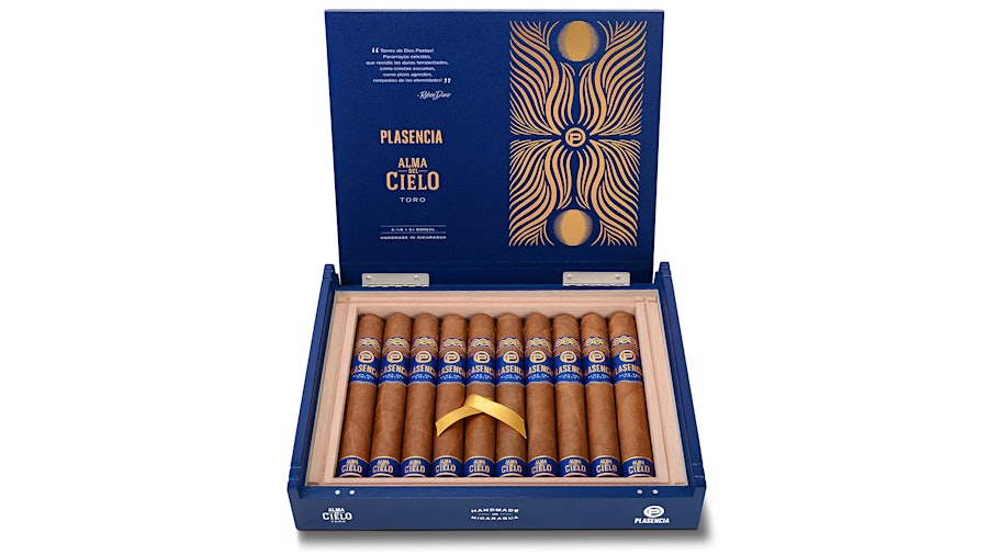 Plasencia Creates High-Altitude Alma del Cielo