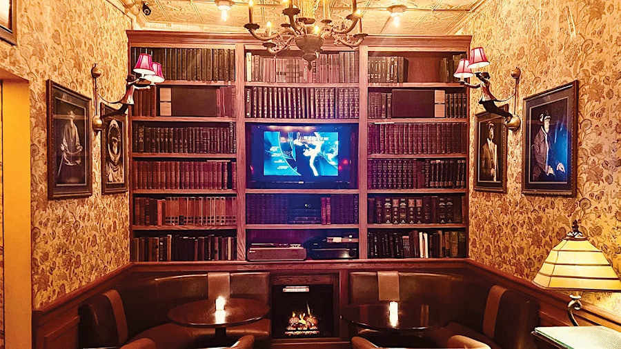 Hudson Bar And Books