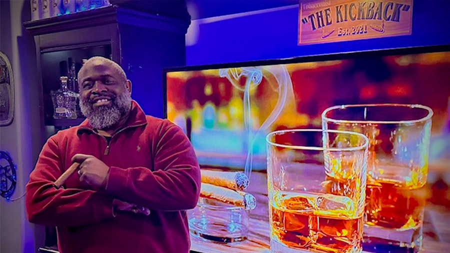 Dee Holloway Cigar Room