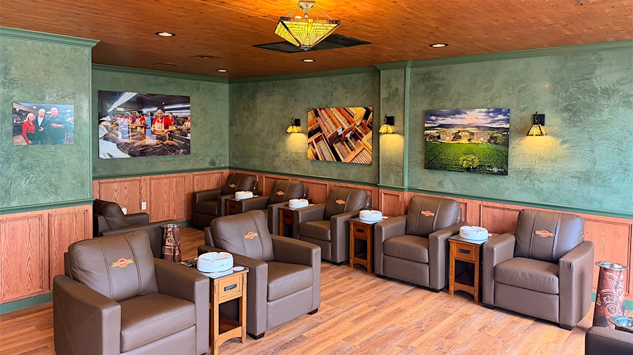 Joseph’s Cigar Lounge