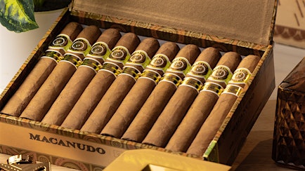 Macanudo Gold Label Gets Box-Pressed Bullion