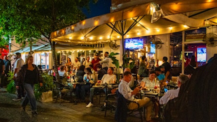 Española Cigar Bar & Lounge, Miami Beach, Florida