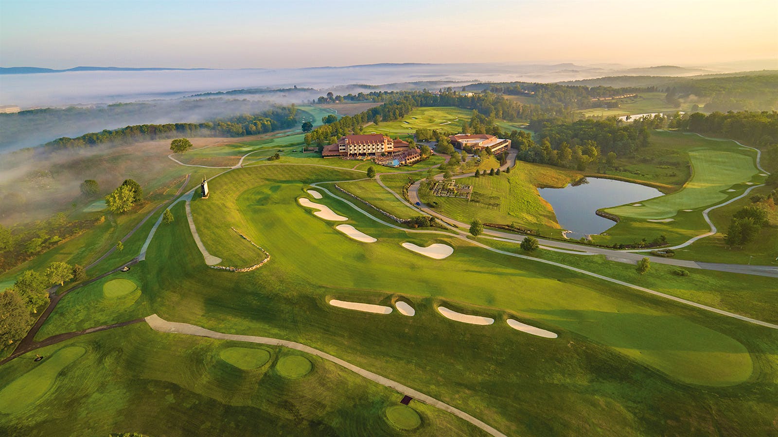 America’s 10 Most Luxurious Golf Resorts