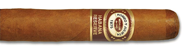 Romeo y Julieta Reserve Corona