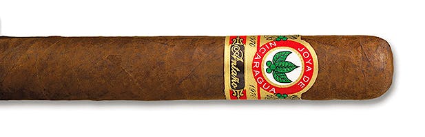 Joya de Nicaragua Antaño 1970 Churchill