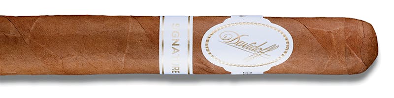 Davidoff Signature Petit Corona