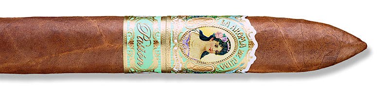 La Aroma de Cuba Pasión Box-Pressed Torpedo