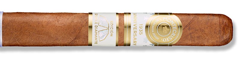 Montecristo 1935 Anniversary Edición Doble Diamante Toro