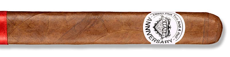 Viaje Fifteen Plus Two and a Half Anniversary Red
