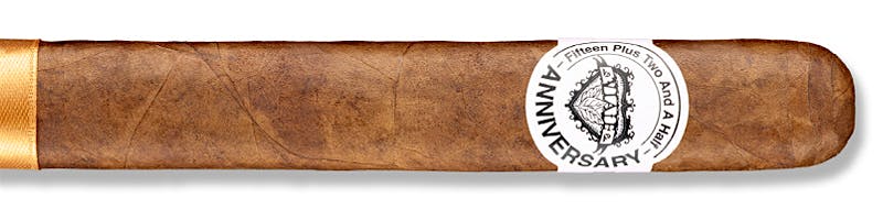 Viaje Fifteen Plus Two and a Half Anniversary Gold