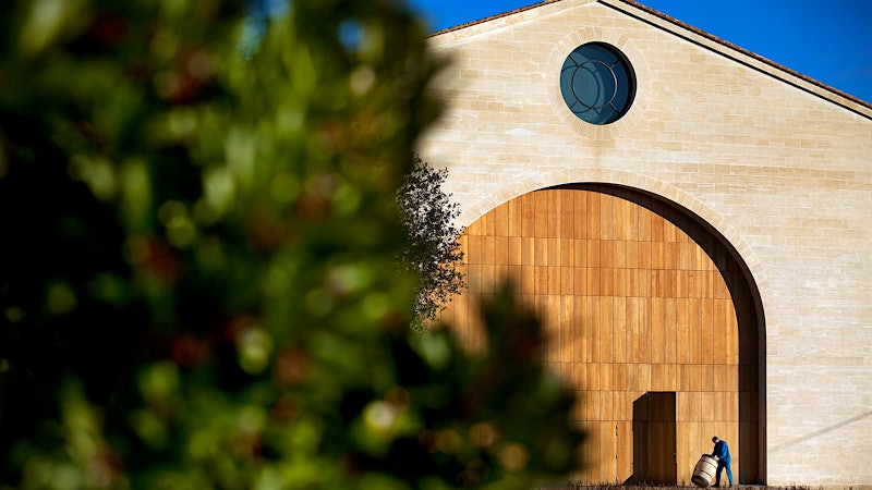 The 2014 Bordeaux Barrels Diary: Full Steam Ahead at Mouton-Rothschild