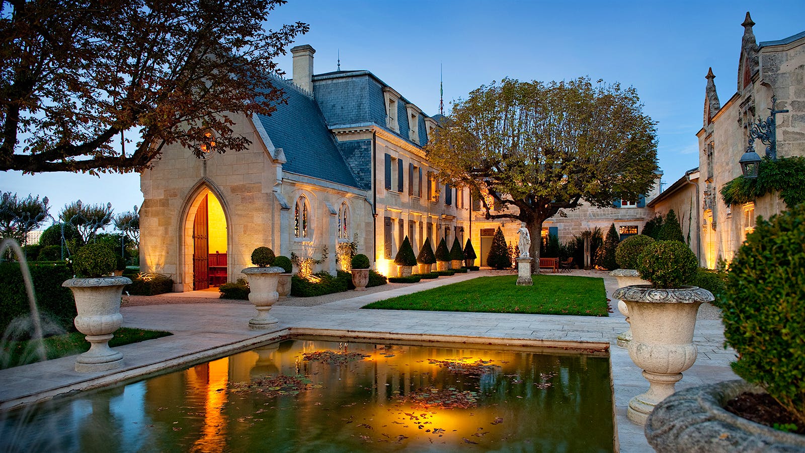 2015 Bordeaux Barrels Diary: Haut-Brion and La Mission