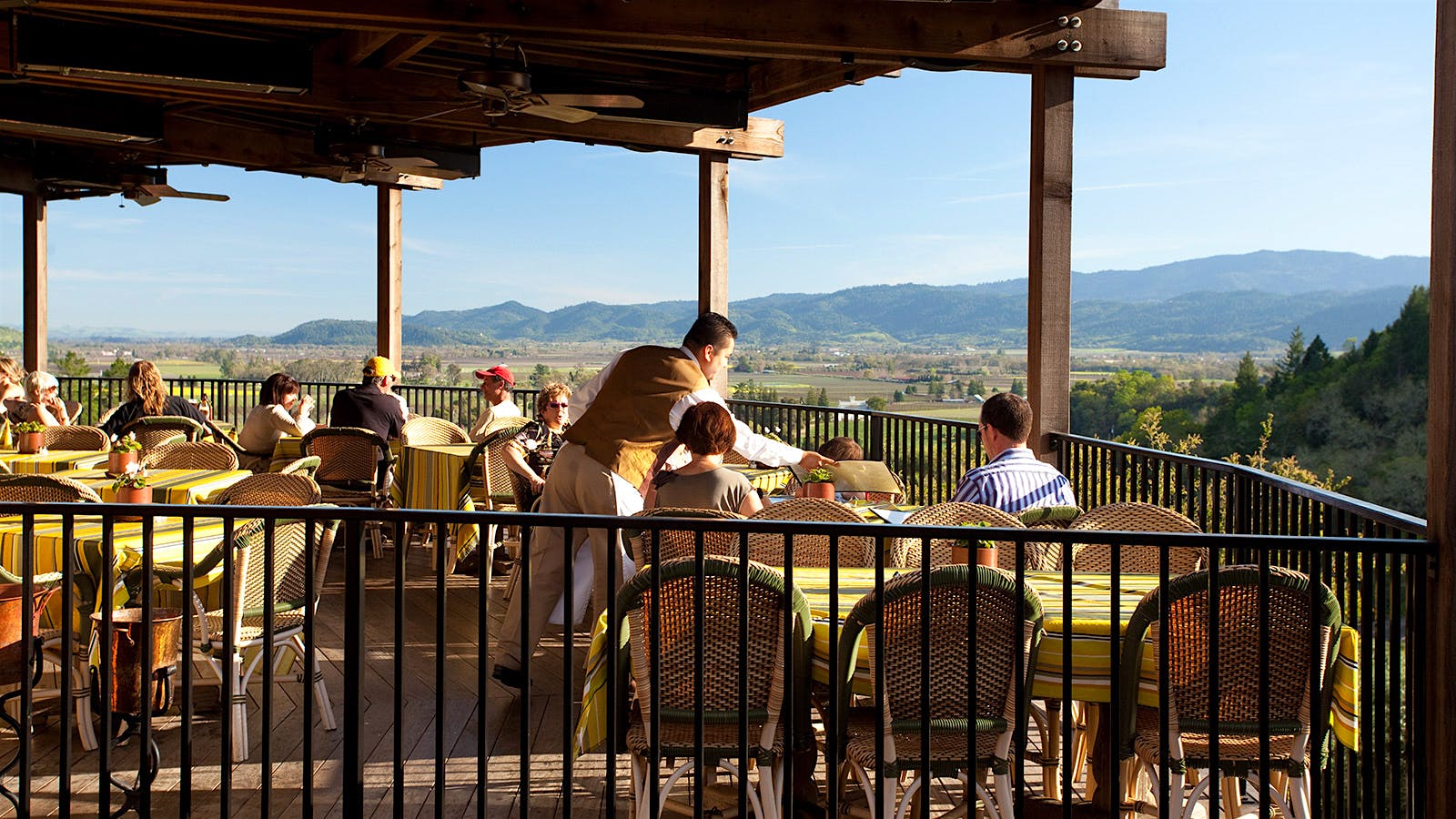 16 World-Class Restaurants in Napa and Sonoma Wine Country