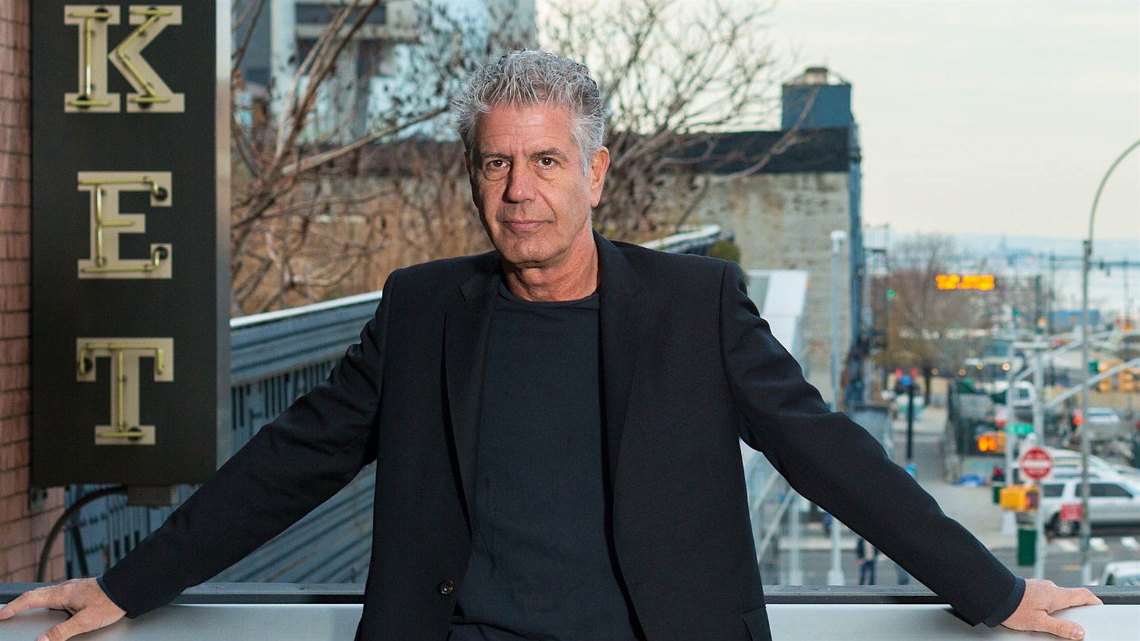 Anthony Bourdain, Chef, Author and TV Host, Dies at 61