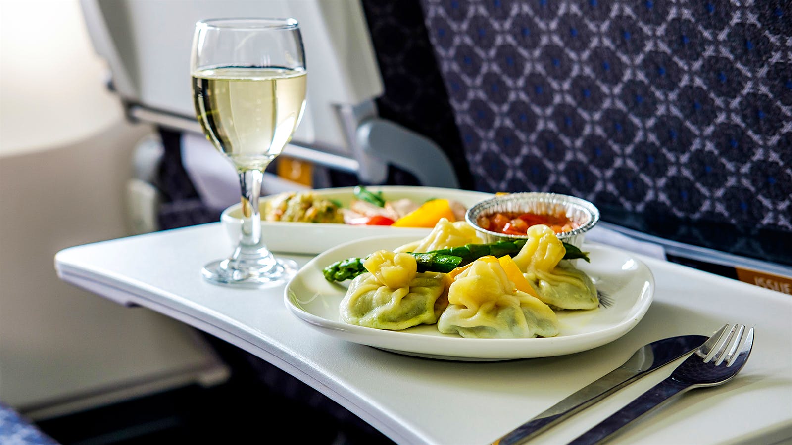 Wines on a Plane Does Drinking Affect You Differently While Flying?