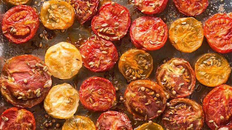 Labor Day Menu: Missy Robbins' Buttery Grilled Clams, Garlic Bread and Roasted Tomatoes