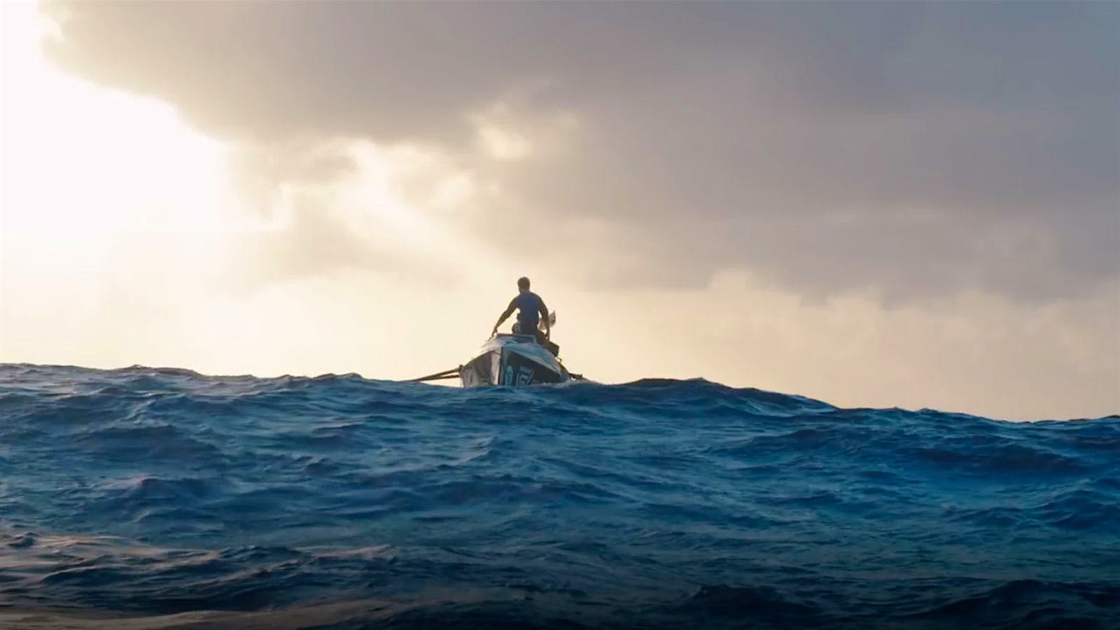 Extreme Winemaker Rowing 3,000 Miles Solo Across the Atlantic Right Now