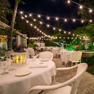 Ridgway Bar & Grill restaurant in Naples