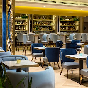 H Tasting Lounge, Restaurant in Vancouver