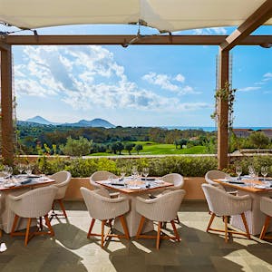 Flame restaurant in Pilos