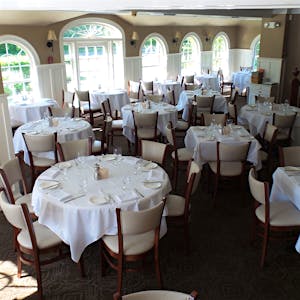 Stone Creek Inn restaurant in East Quogue