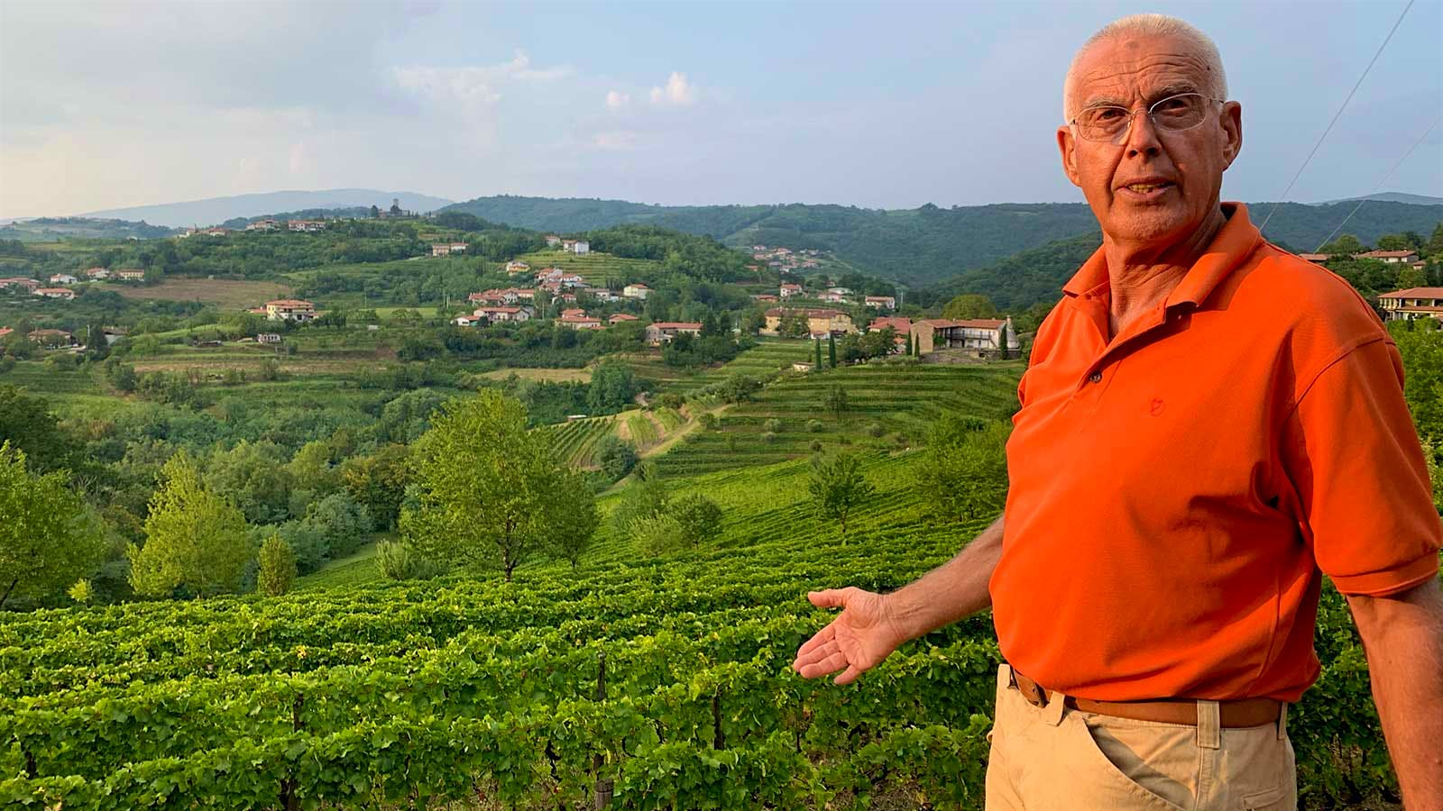 Josko Gravner in the vineyard