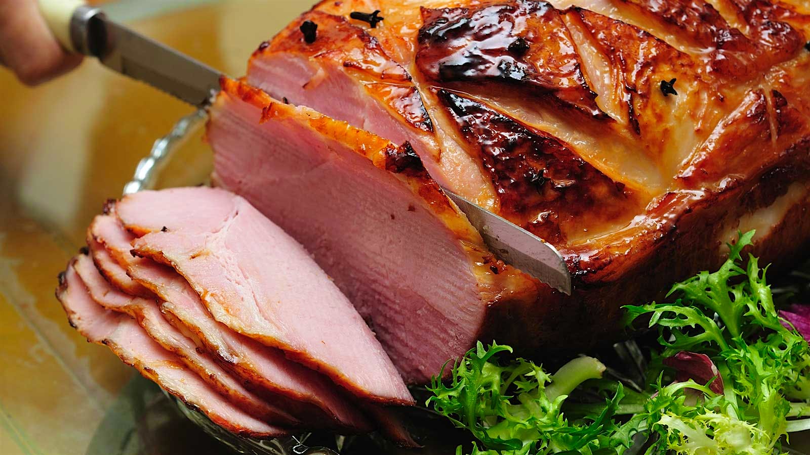 Thanksgiving-Ready Glazed Ham from Gotham Bar & Grill’s Victoria Blamey