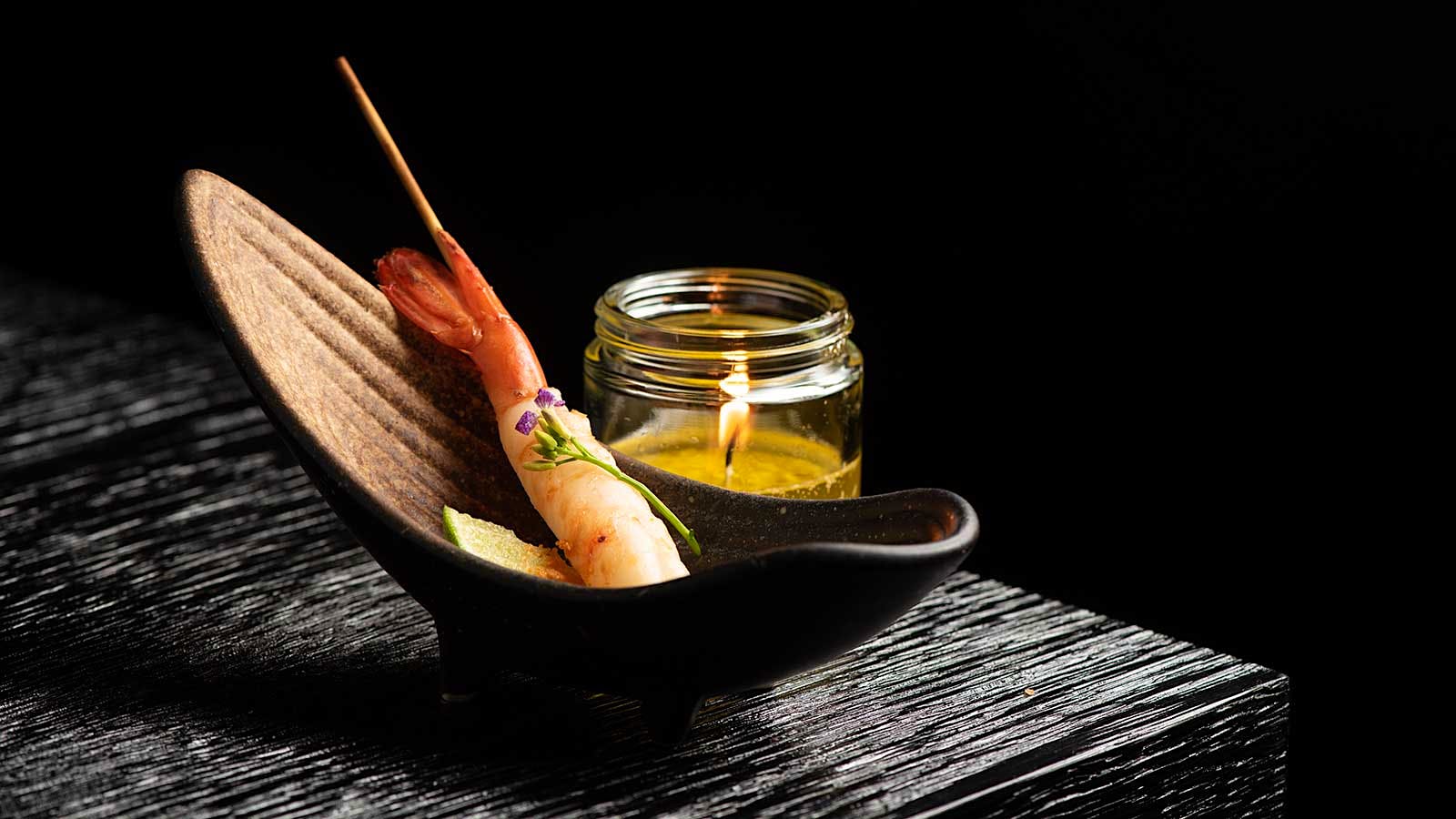 Spot prawn with lemongrass-garlic butter 