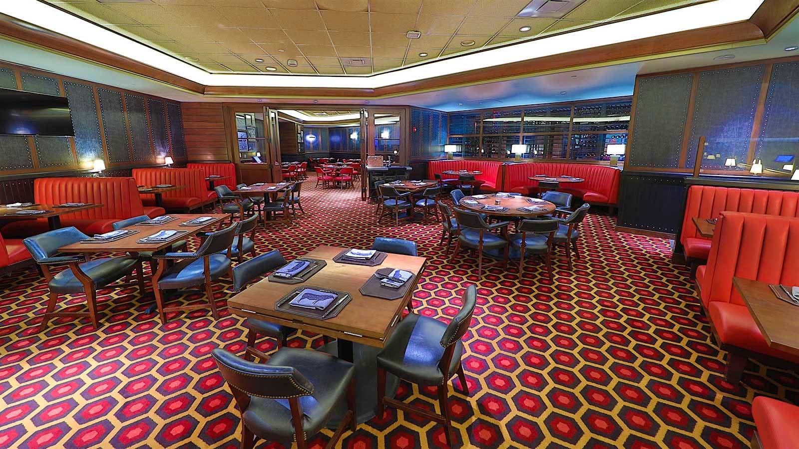 Guy Fieri’s Chophouse’s dining room