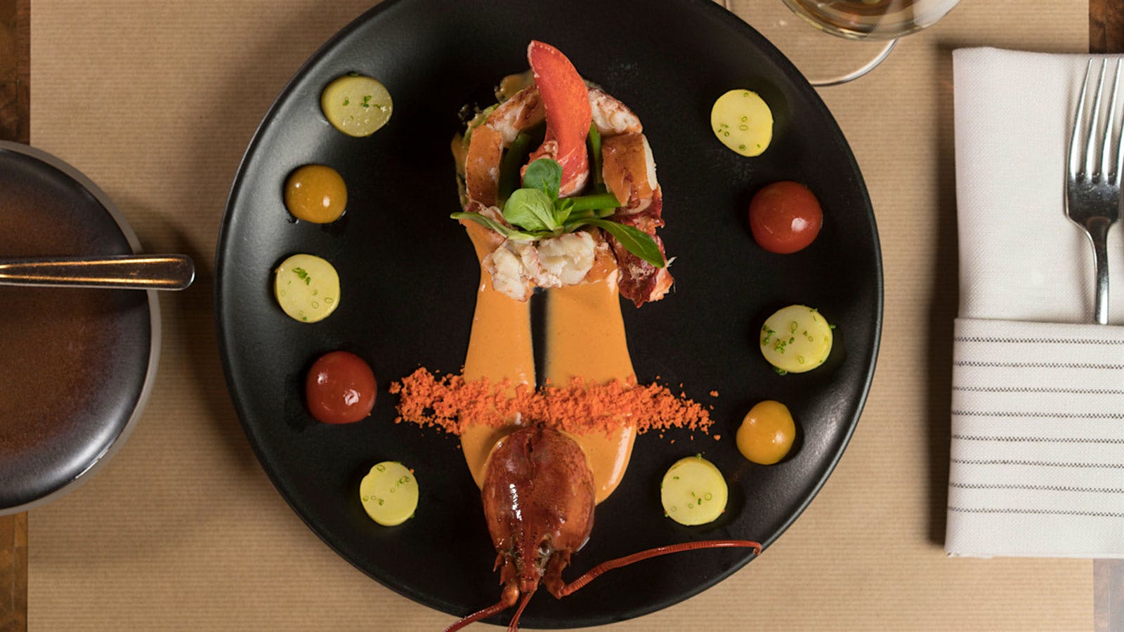 Roasted main lobster with a white wine