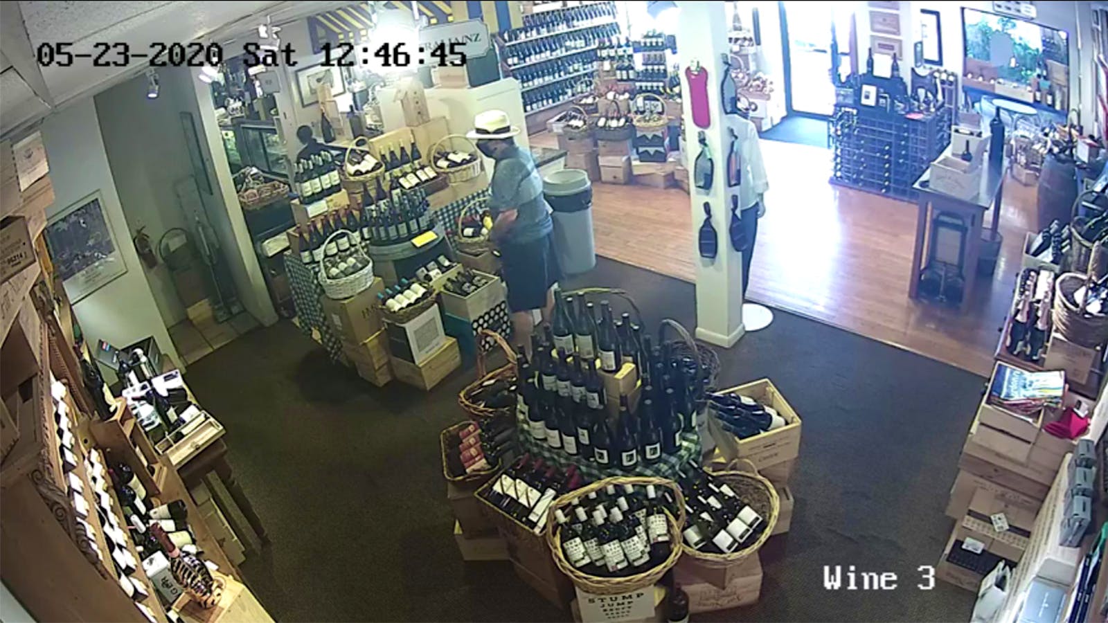 Florida Man Stuffs Wine down Pants in Local Winecrime Rampage